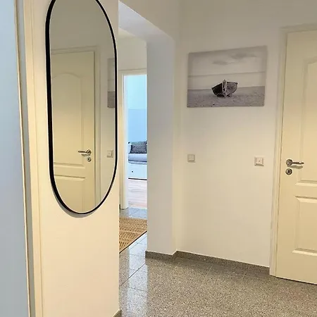 Apartment Neue-reihe-33-fewo-kian
